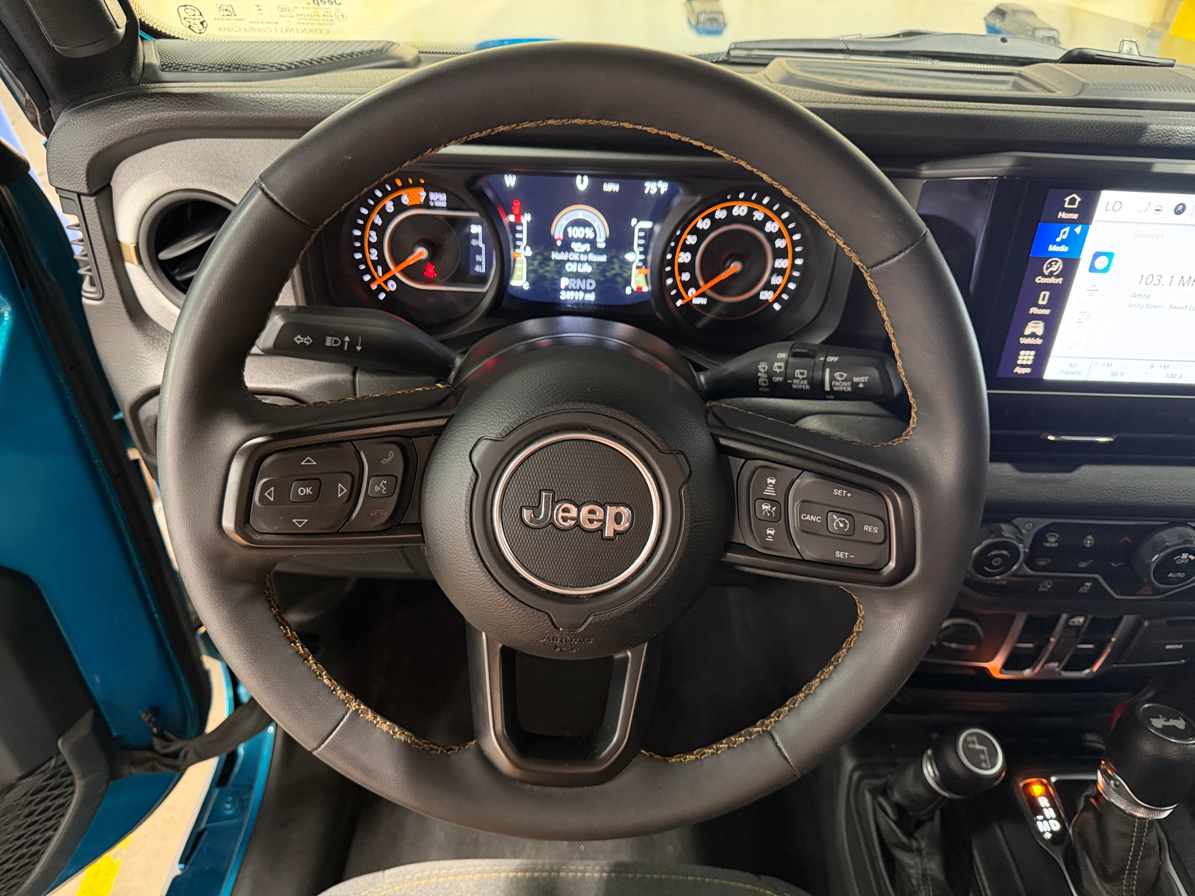 jeep wrangler 4-door 2024 1C4PJXDG0RW245712 image jeep wrangler 4-door 2024 1C4PJXDG0RW245712 image